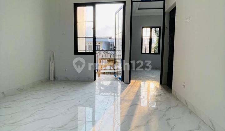 ruang keluarga rumah siap huni tanah di