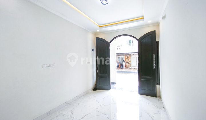 ruang tamu rumah hadap timur 15 menit