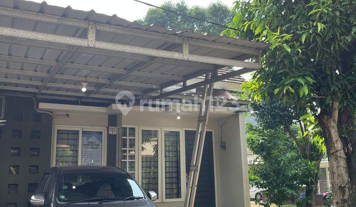 tampak depan cibubur country siap huni halaman