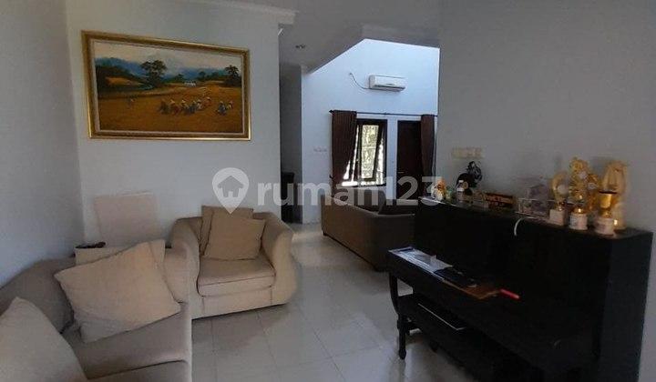 ruang tamu dijual rumah rayan regency tengah