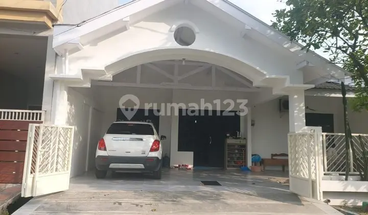 tampak depan dijual rumah pondok candra high