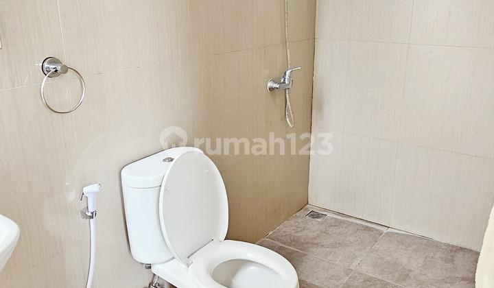 kamar mandi dijual rumah semi furnish 2