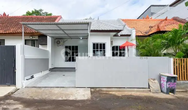 tampak depan rumah 1 lantai cluster arjuna