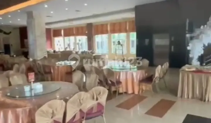 ruang makan dijual / disewakan 2174 m2