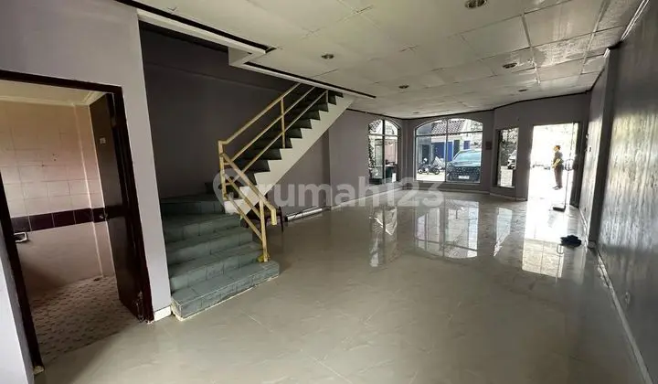 ruang tamu murah 3 milyaran dijual ruko