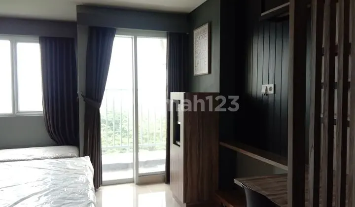 kamar tidur apartemen royal park sentul studio