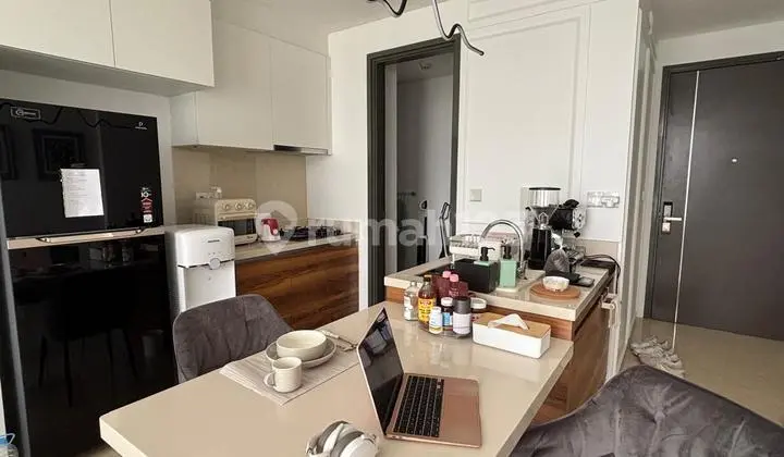 ruang makan apartemen nava park marigold bsd