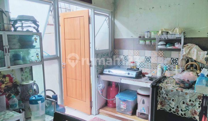 dapur rumah asri di cempaka residence
