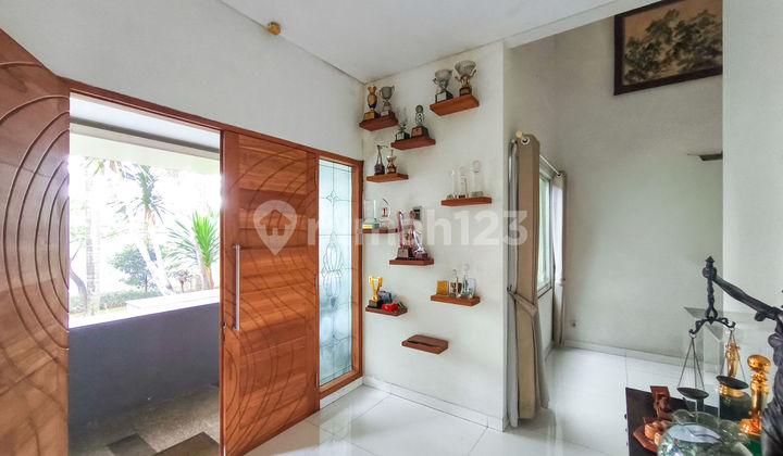 foto lainnya rumah asri carport luas 14