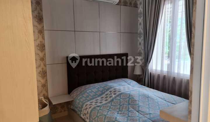 kamar tidur rumah minimalis full furnished di