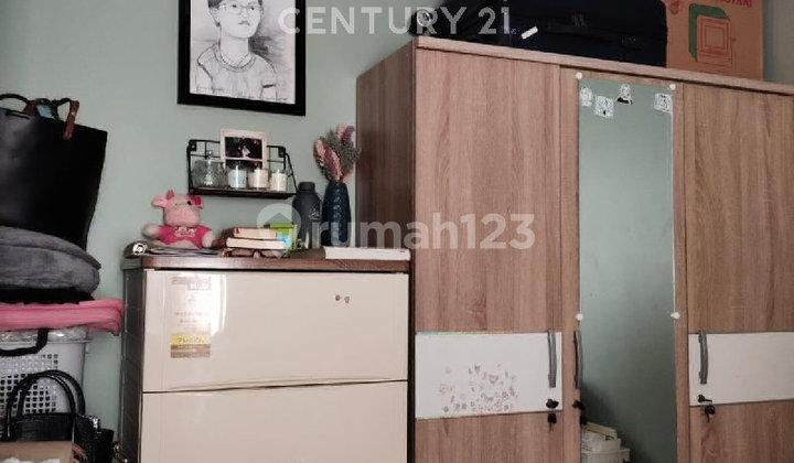 kamar tidur apartemen green park view cengkareng