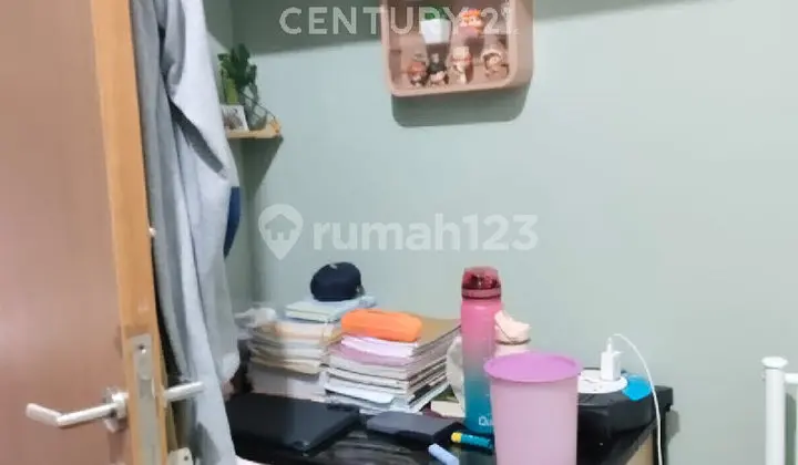 kamar tidur apartemen green park view cengkareng