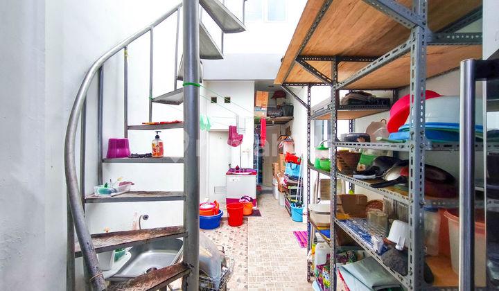 foto lainnya rumah 5 kamar tidur hadap