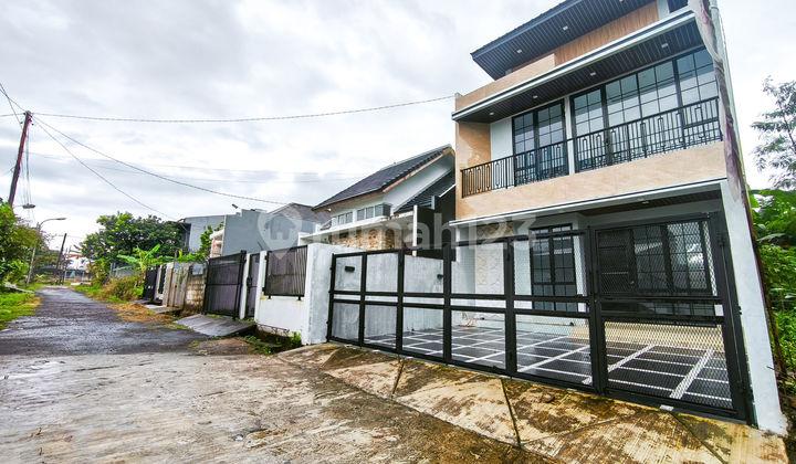 foto lainnya rumah hadap timur lb 120