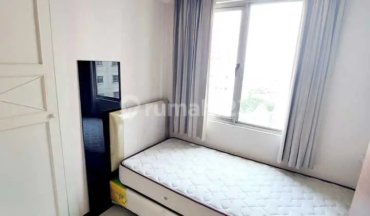 kamar tidur apartemen waterplace view pool pakuwon
