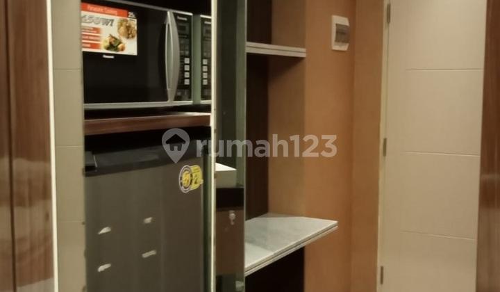 dapur apartemen orchard pakuwon minimalis elegan