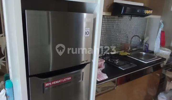 dapur apartemen studio furnished orchard pakuwon