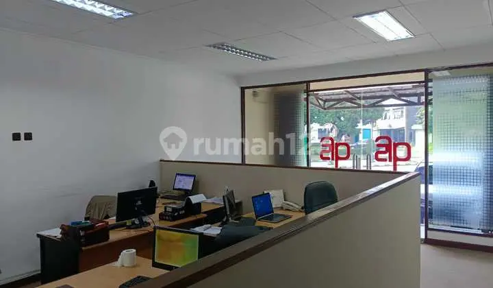 foto lainnya ruko 2,5 lantai di gading