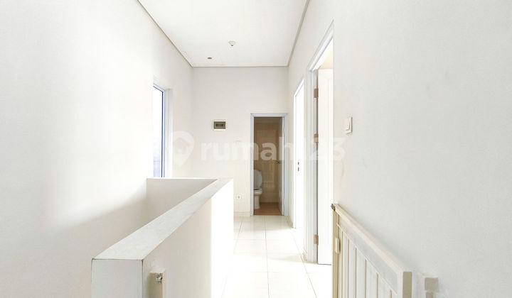 foto lainnya rumah 2 lantai dekat pamulang