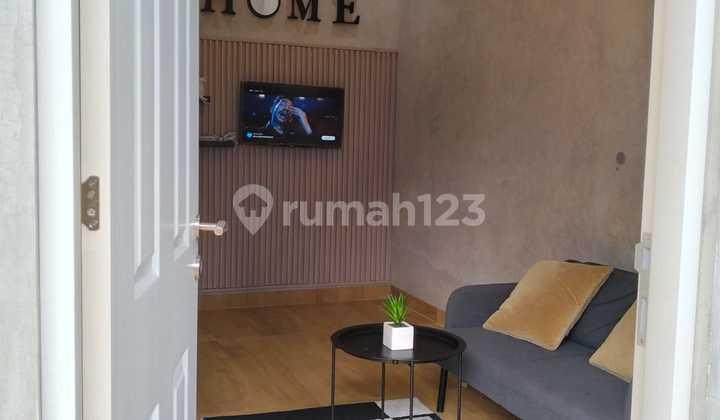 ruang tamu dijual rumah minimalis modern di