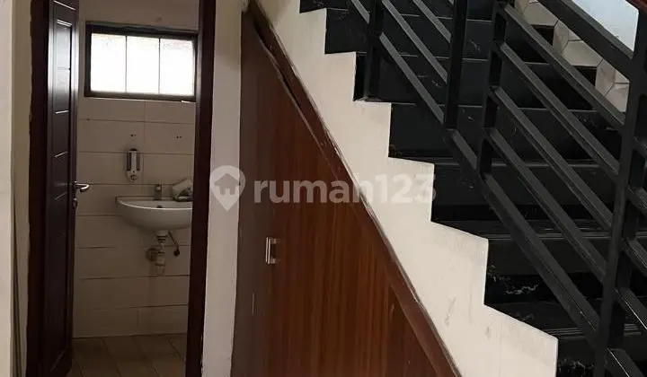 foto lainnya rumah rapi siap huni di