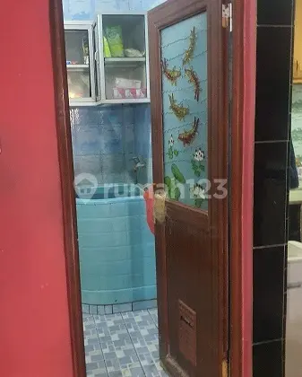 kamar mandi dijual cepat murah. rumah 2