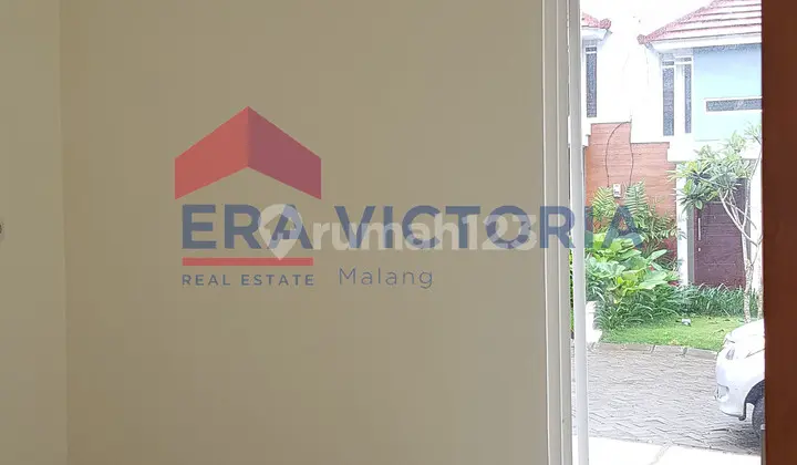 kamar tidur rumah minimalis desain cantik di