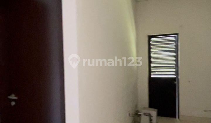 foto lainnya cluster regentown depan ice bsd