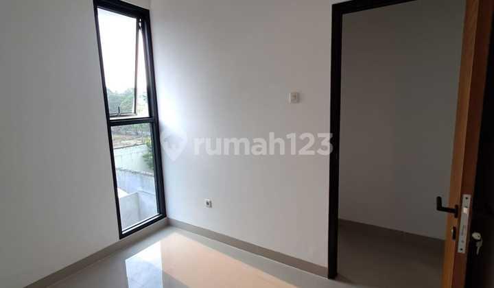 kamar tidur rumah dijual di graha cinere