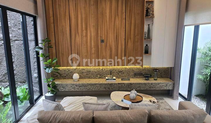 ruang keluarga strategi 0 jl.raya menganti wiyung