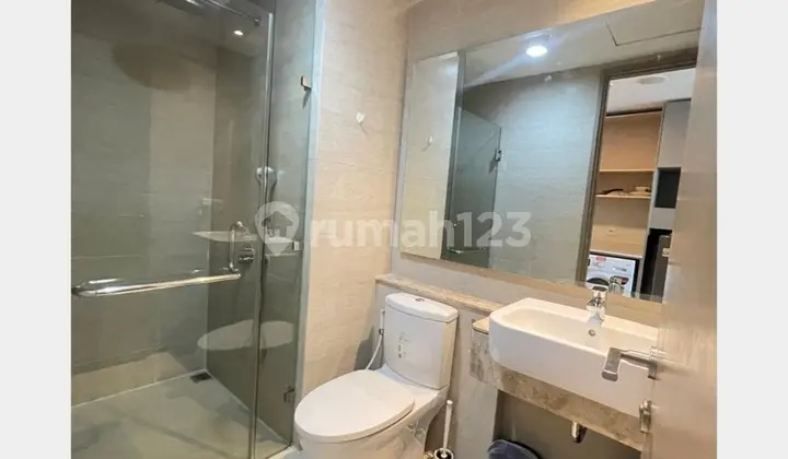 kamar mandi apartemen gold coast pik studio