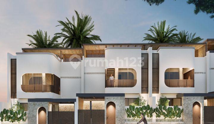 tampak depan brand new villa 3 br