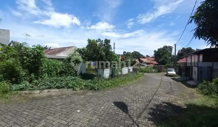 tampak depan dijual tanah kavling di taman