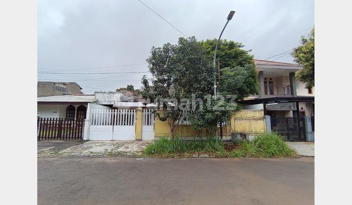 tampak depan dijual rumah siap huni bogor
