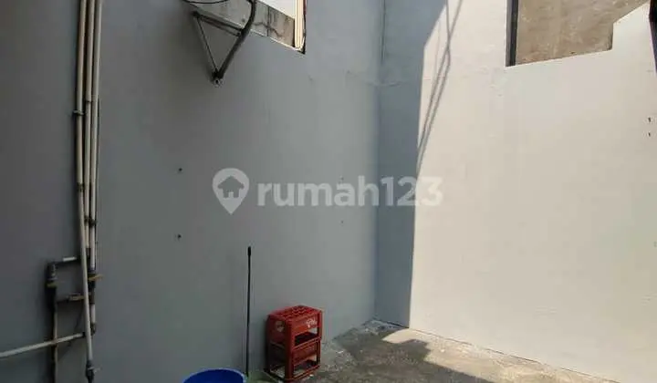 foto lainnya rumah 2 lantai dramaga cantik