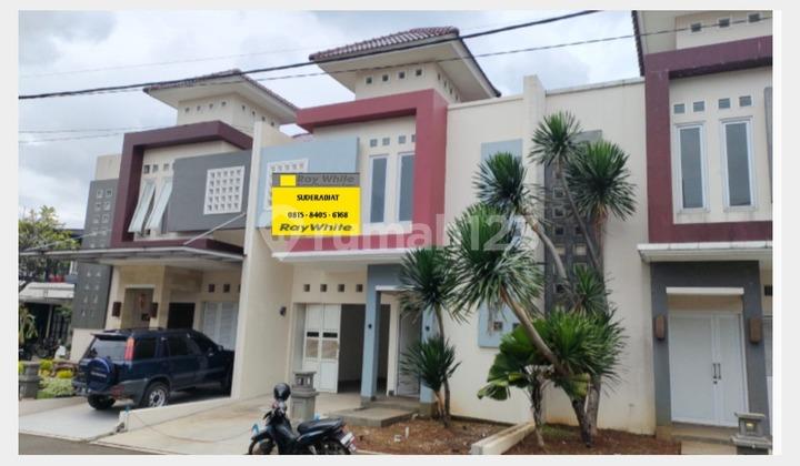 tampak depan dijual rumah perumahan terra maharani