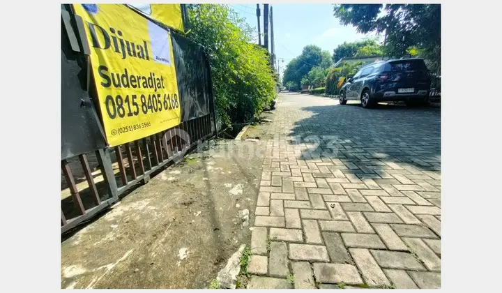 tampak depan dijual rumah hunian puri nirwana