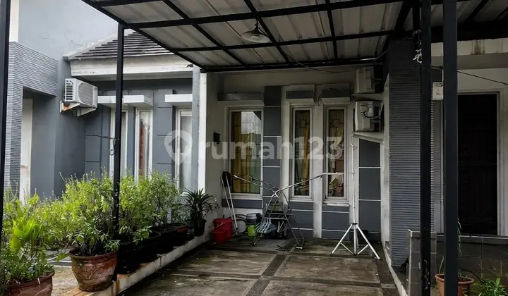 garasi/carport rumah asri siap huni perumahan