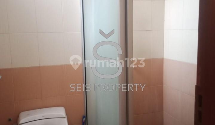 kamar mandi rumah dijual di abadi regency