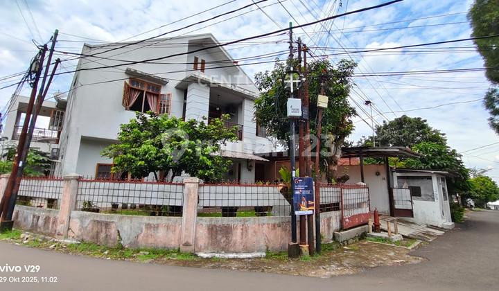 foto lainnya rumah 2lt hoek dekat pusat