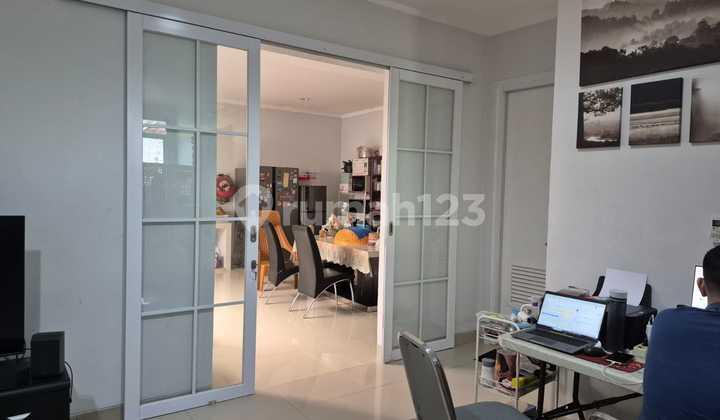 ruang makan jual cepat rumah di lotus