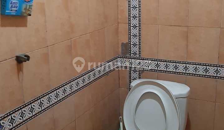 kamar tidur dijual rumah strategis di komplek