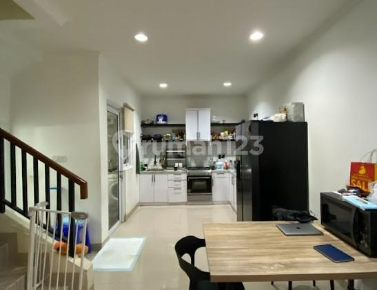 ruang keluarga jual cepat rumah di symphonia,