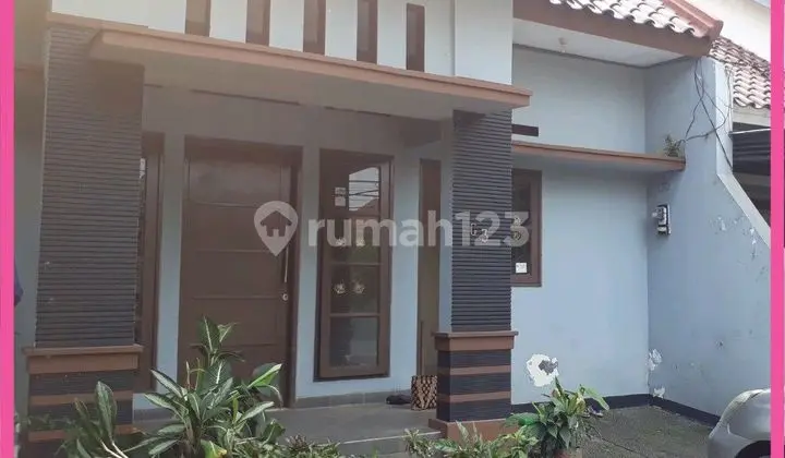 tampak depan dijual rumah dibawah harga pasaran