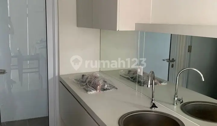 dapur dijual rumah modern minimalis di