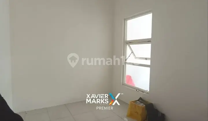 kamar tidur rumah minimalis siap huni green