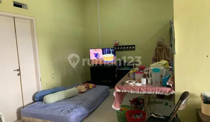 kamar tidur rumah asri siap huni puri