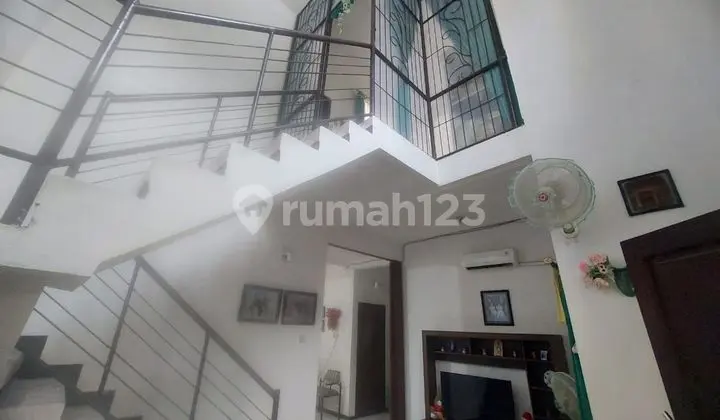 foto lainnya rumah strategis siap huni babatan