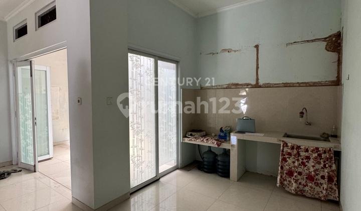 dapur rumah 2 lantai taman kenari