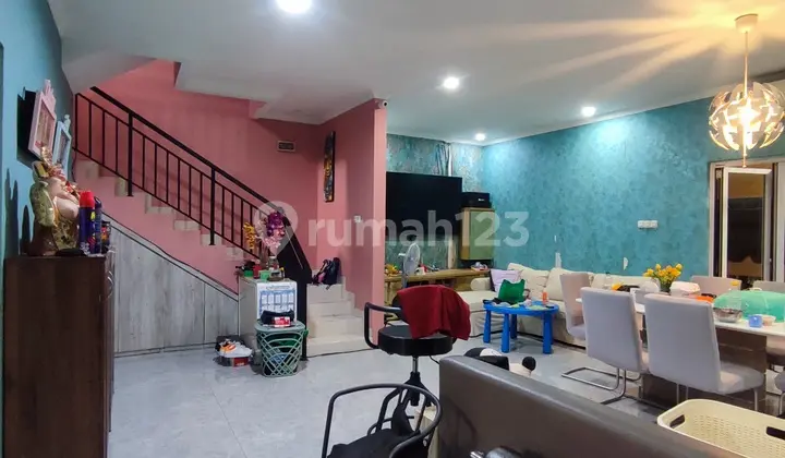ruang makan rumah siap murah siap huni